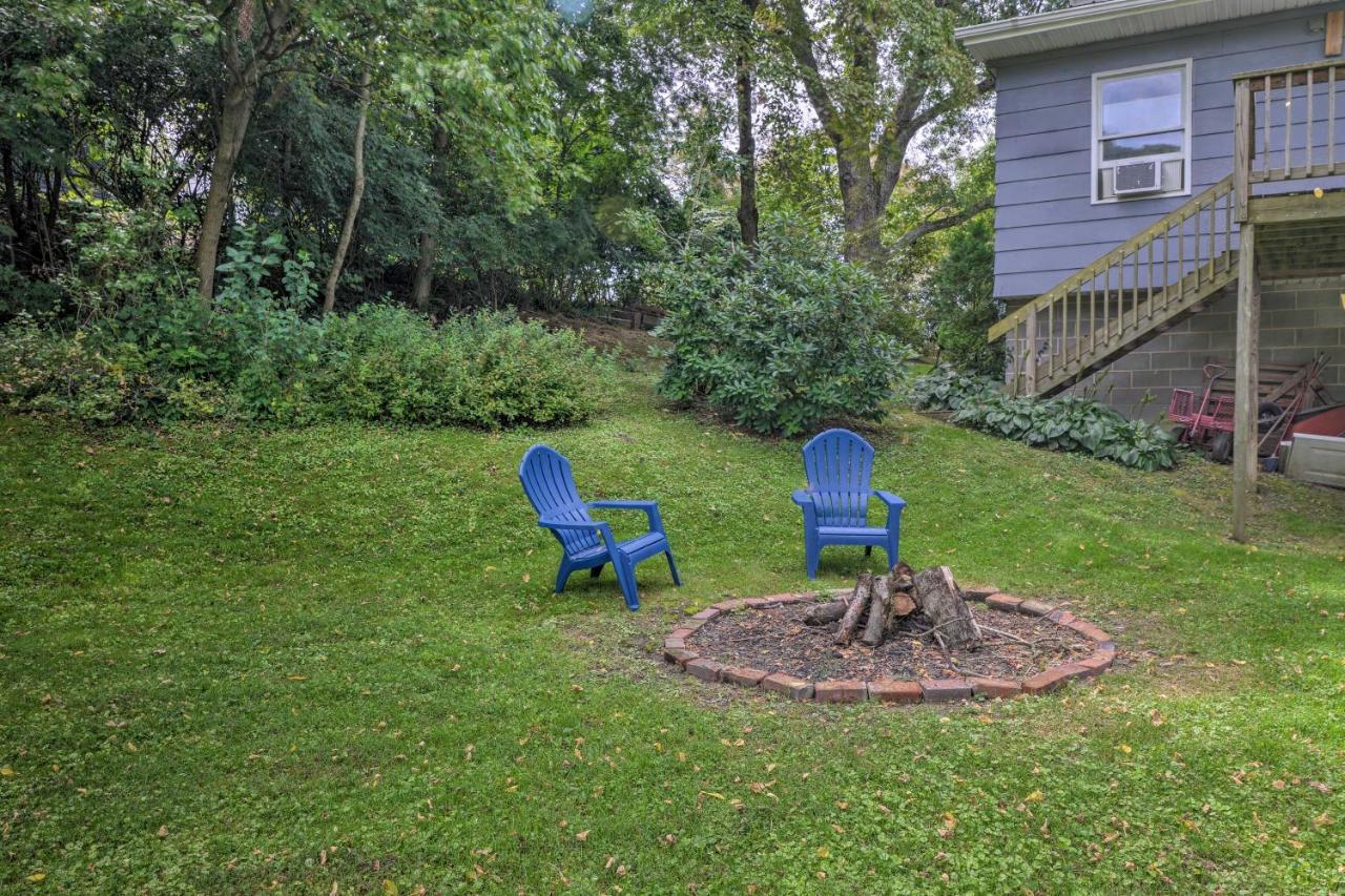 Enchanting Family House With Balcony Less Than 3 Mi To Wvu! Morgantown Esterno foto